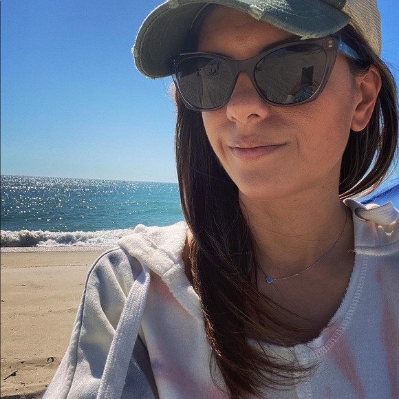 Meet your Posher, Lemon - Picture 2 of 2